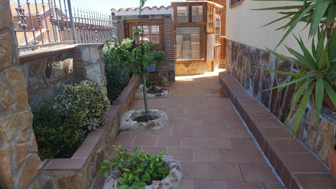 Chalet Relax Luxury Navas del Rey Екстер'єр фото